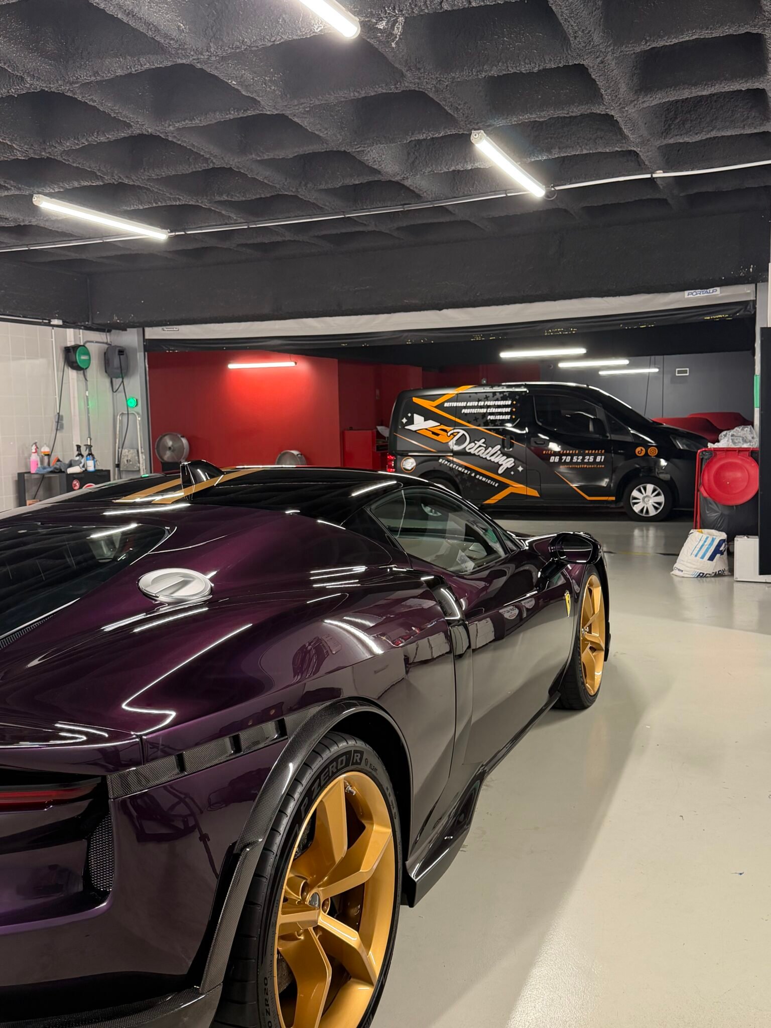 Detailing complet d'une Ferrari par YS Detailing